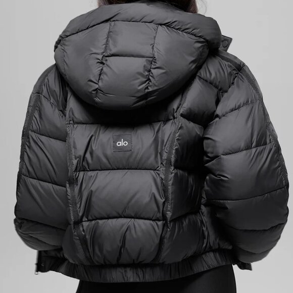 New ALO Aspen Love Black Down Jacket (Size: S) ✨✨ - Picture 4 of 4